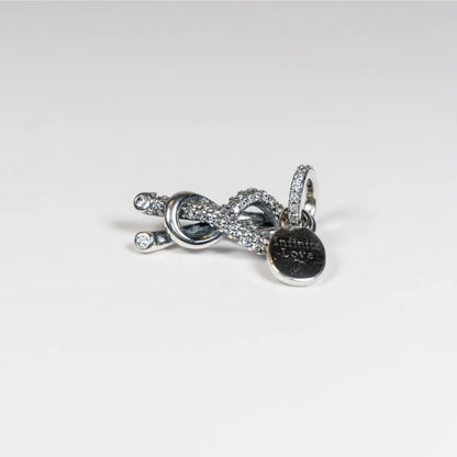 Pandora Viseći Privjesak Pavé Infinity Knot – Čvor Beskonačnosti (Srebro 925)