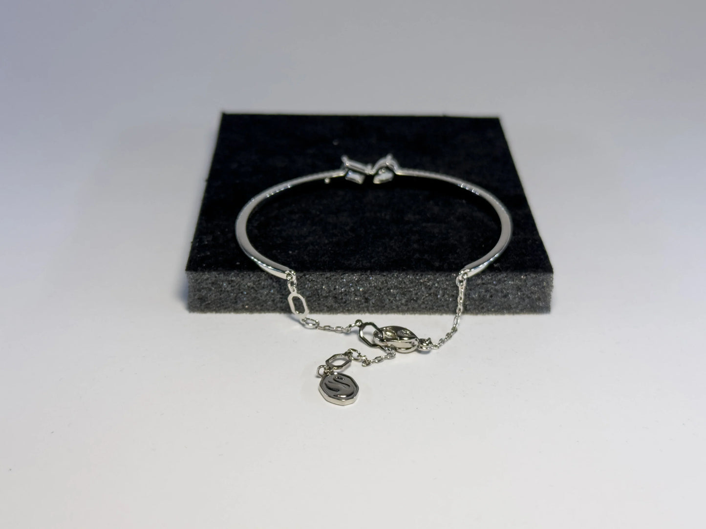 Swarovski  “Mesmera Moi et Toi” Bangle Narukvica (Rhodium Plated, Zirconia)