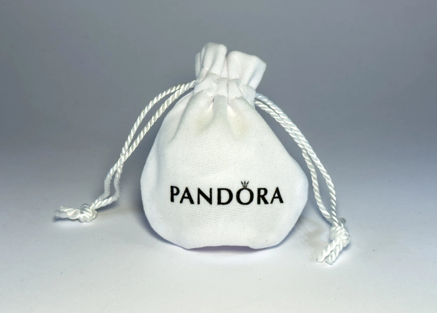 Pandora Opalescentni “Mum” Viseći Privjesak u Obliku Srca (Srebro 925)